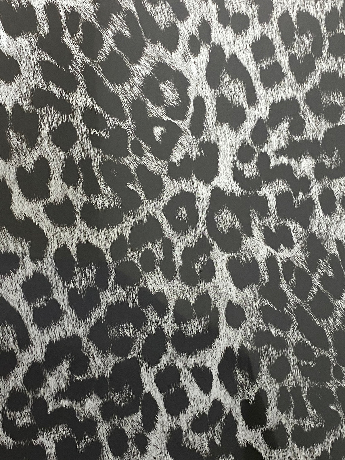 Craft HTV Cheetah Silver Heat Transfer Vinyl (Comes with Protective Film or Liner)